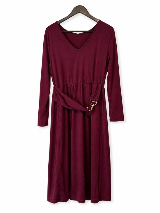 BloomChic Dresses & Skirts - BLOOMCHIC Burgundy V-Neck Gold Buckle Midi Dress 14-16